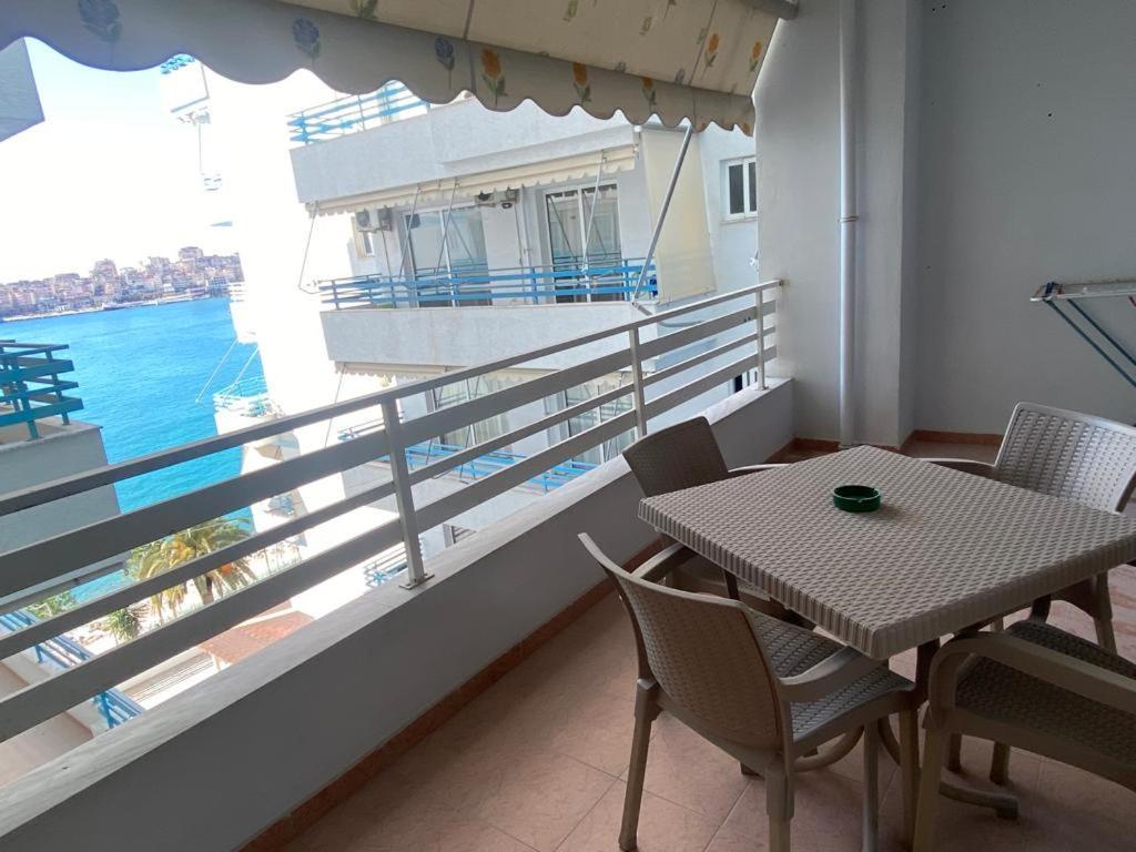 Cava Apartments Saranda Oda fotoğraf